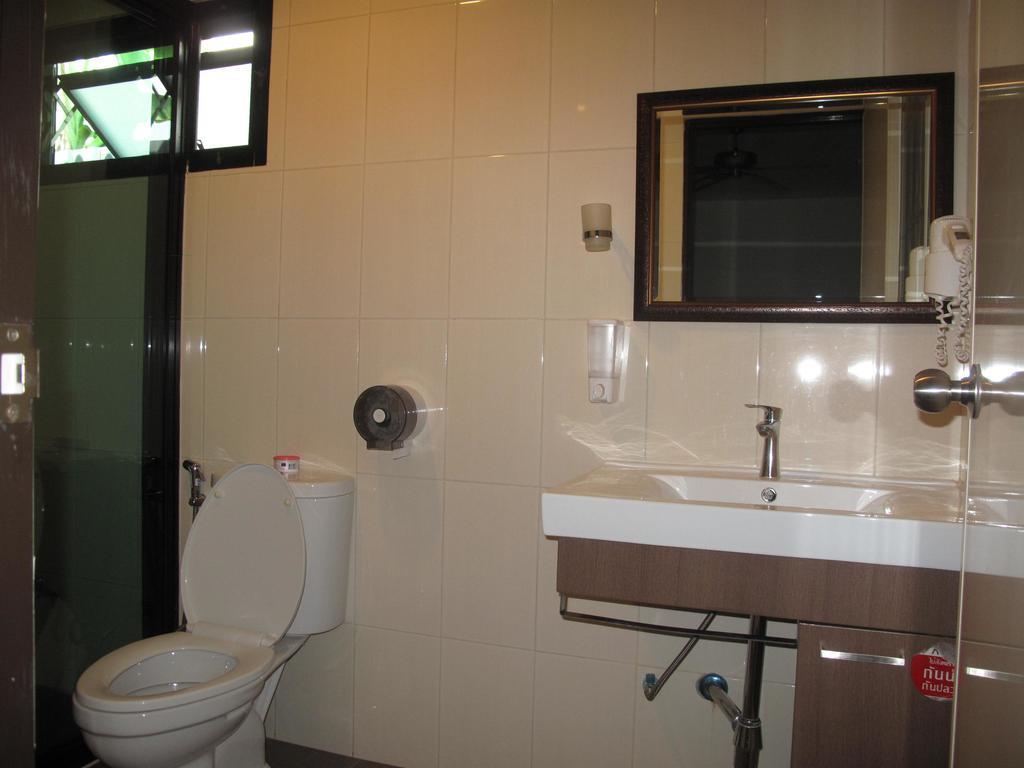 Qg Resort Bangkok Værelse billede