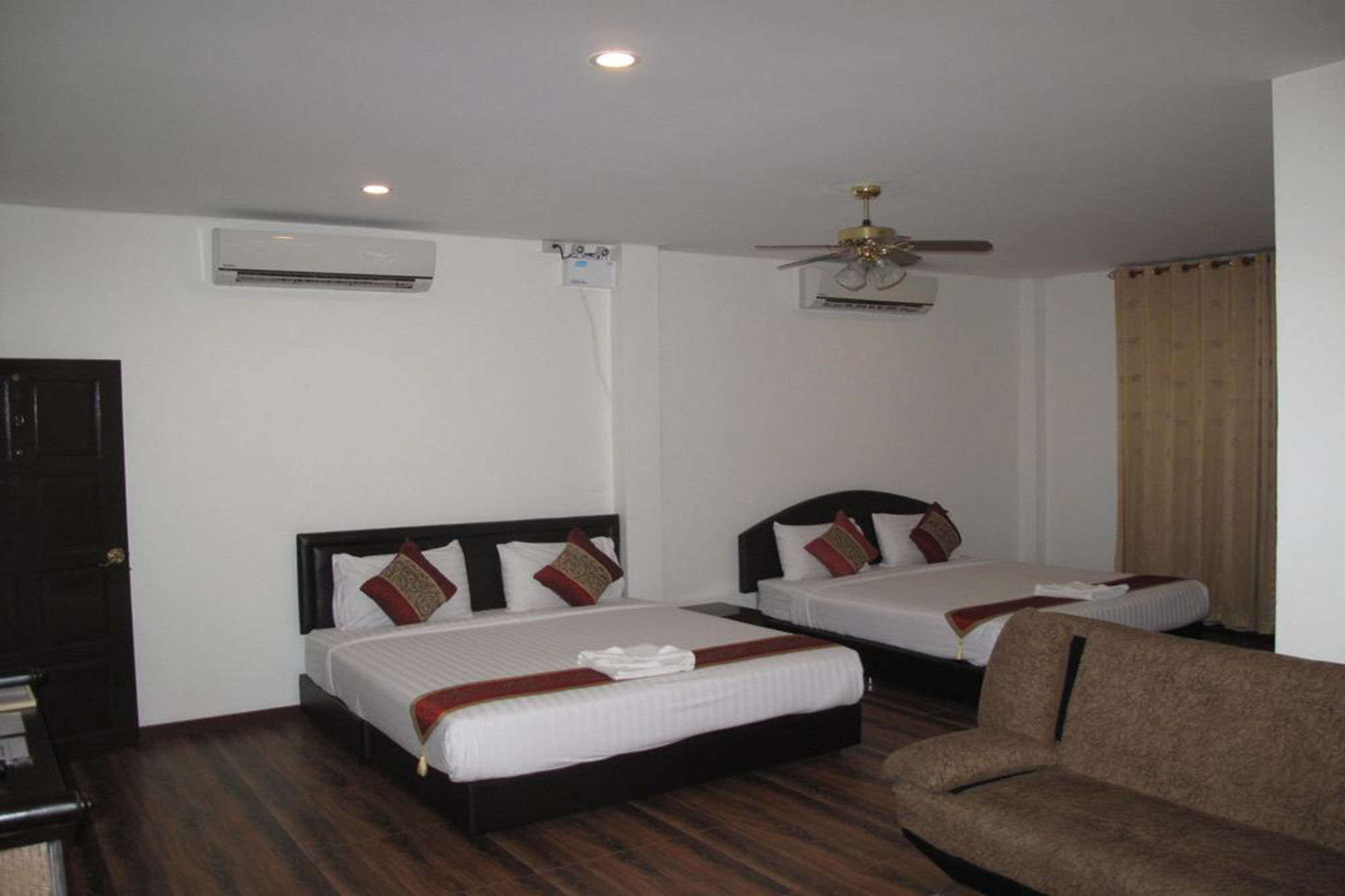 Qg Resort Bangkok Eksteriør billede